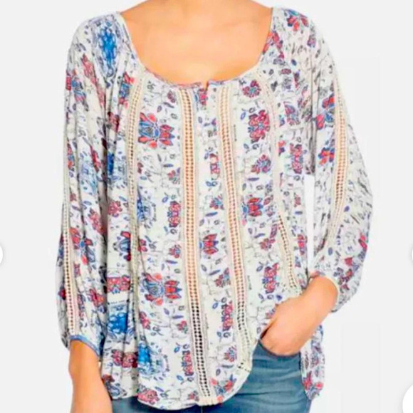 Lucky Brand Tops - Lucky Brand White Floral Crochet Peasant Size Small